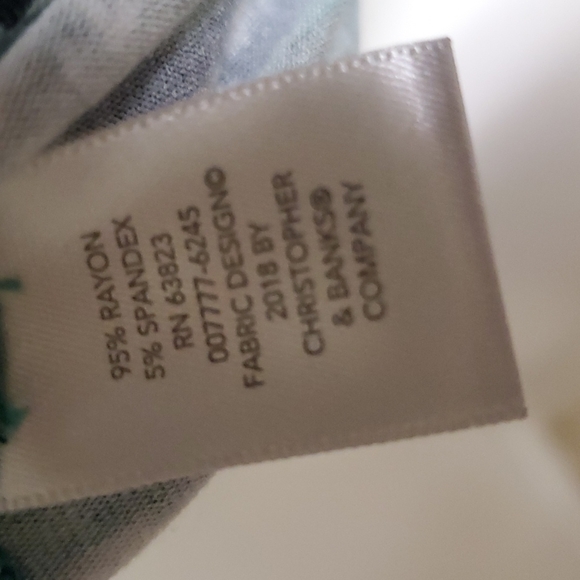 Christopher & Banks Scoop Neck Top - Picture 5 of 6